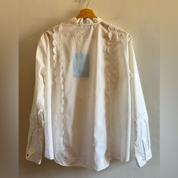 NWT m.i.h White Scalloped Button Dow Blouse, Delicate, Feminine, Size Medium - Picture 12 of 16